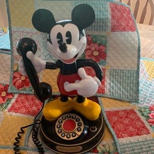1997 Mickey phone still working